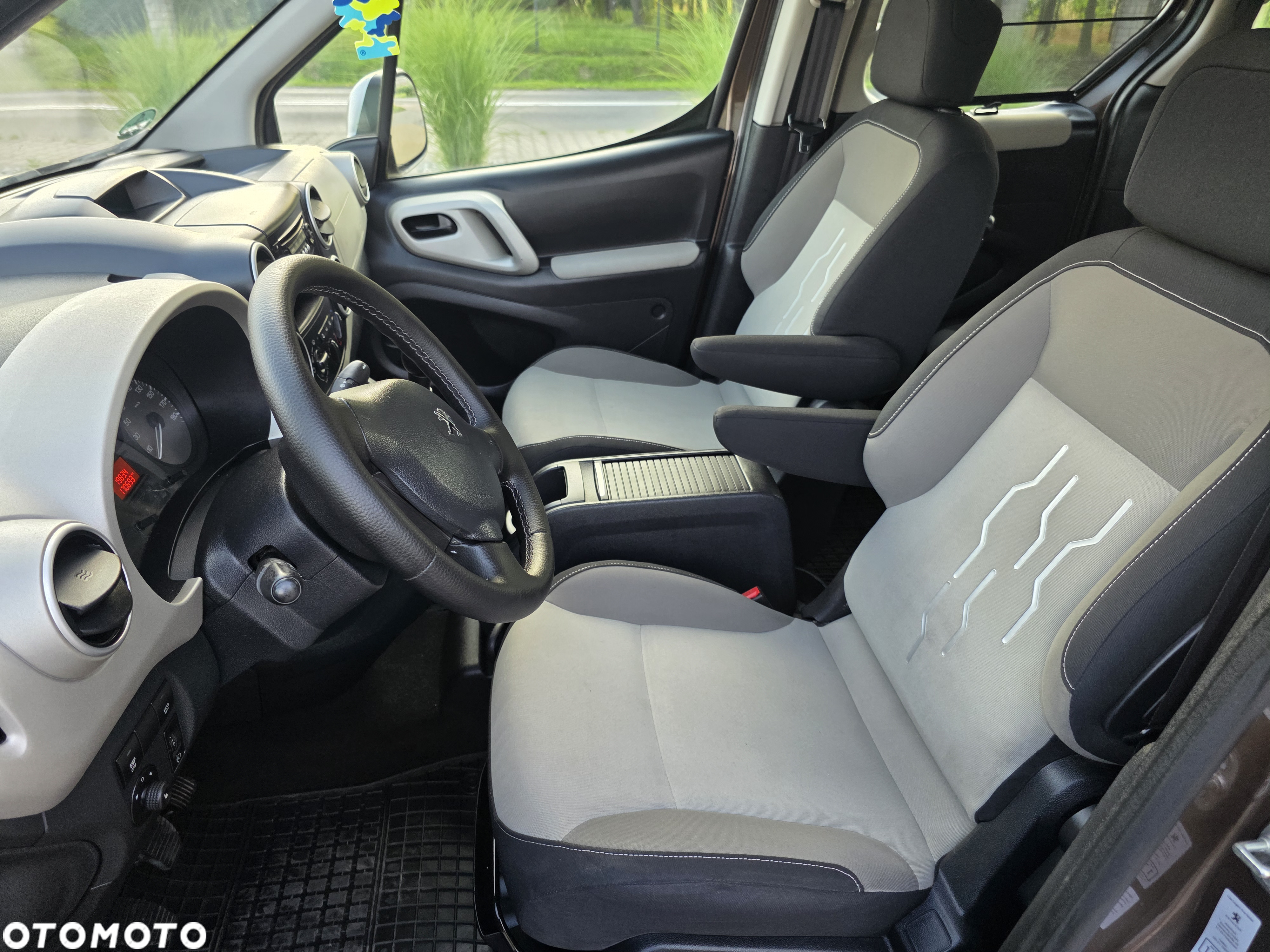 Peugeot Partner 1.6 HDi Active - 17