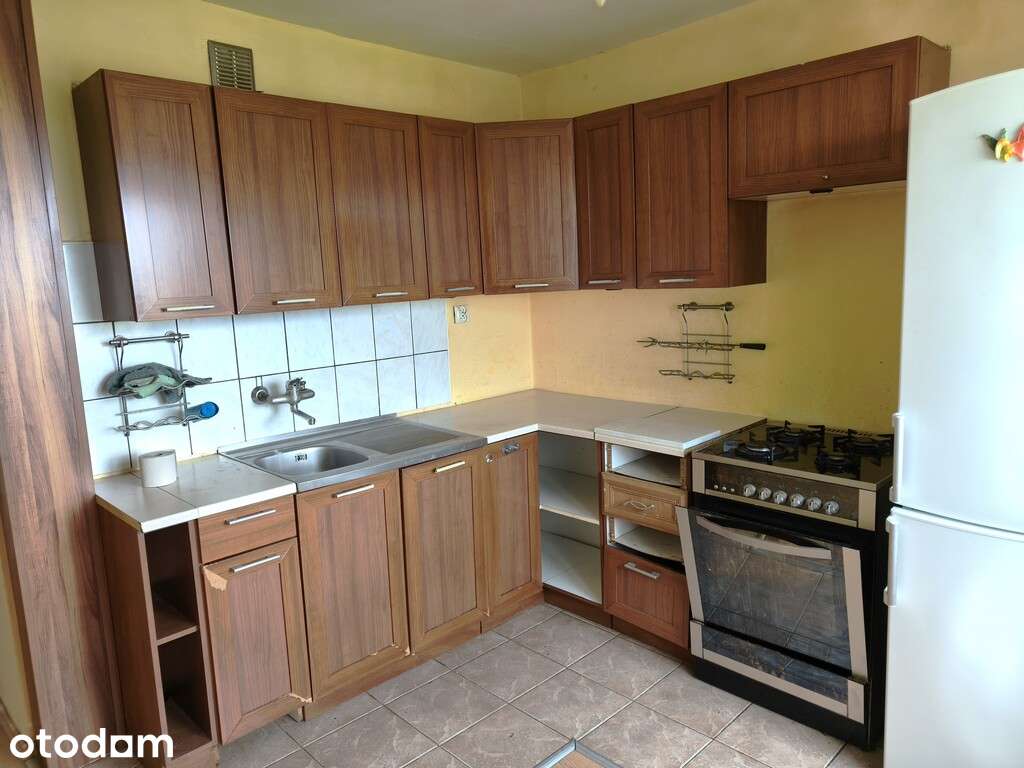 3 pok. 65 m² – ul. Stargardzka | balkon | piwnica | do remontu