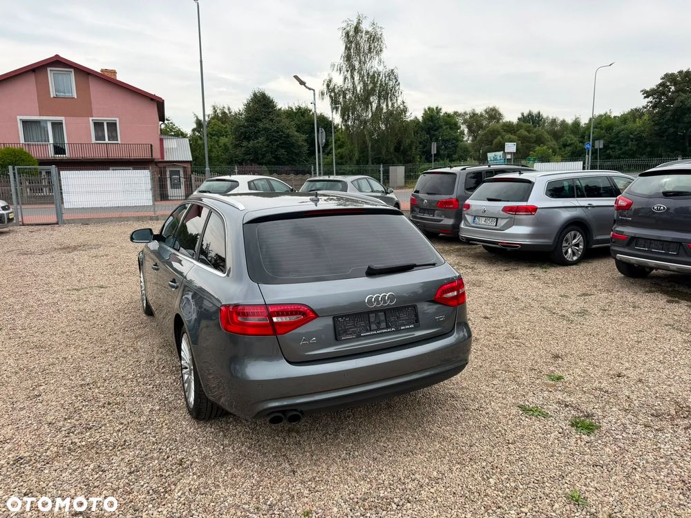 Audi A4 Avant - 9