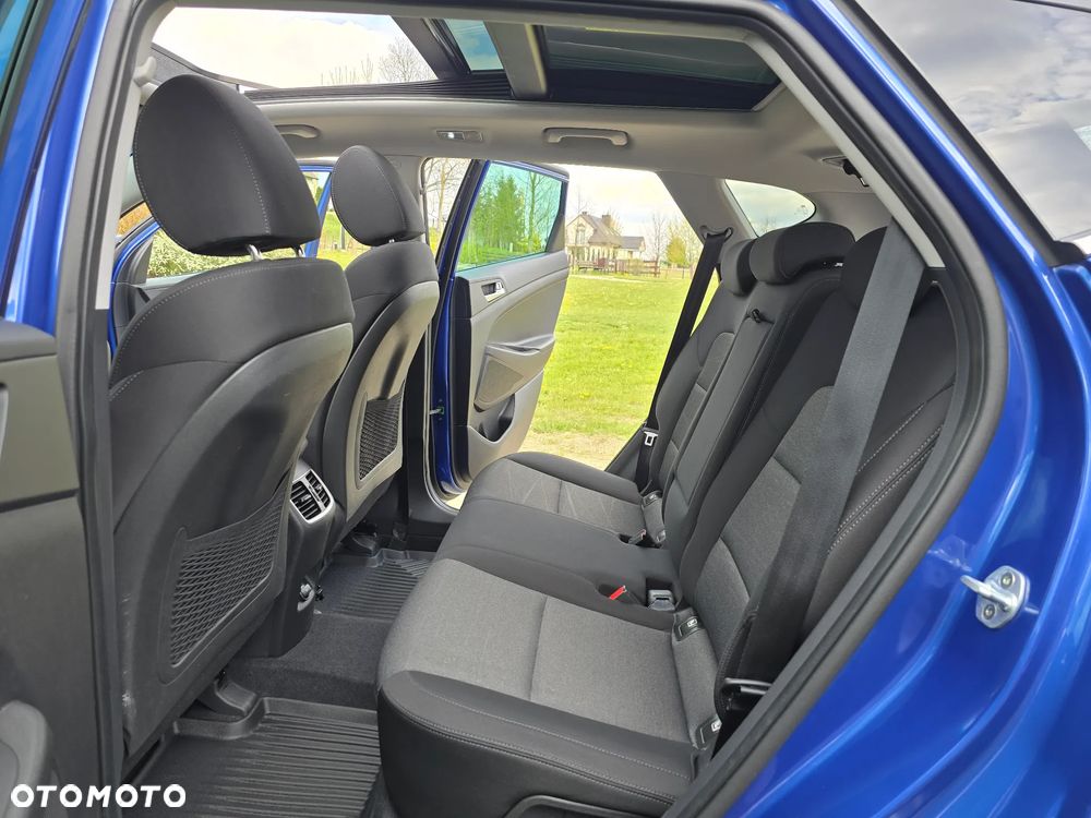 Hyundai Tucson 2.0 CRDI 4WD Automatik Style - 31