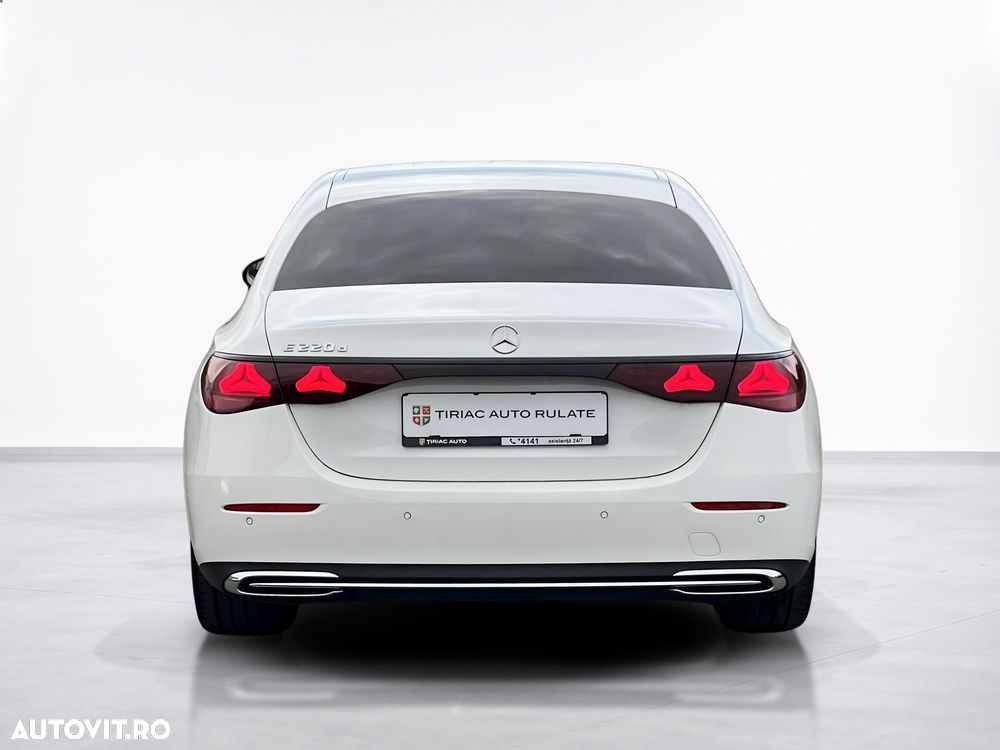 Mercedes-Benz E 220 d MHEV - 5