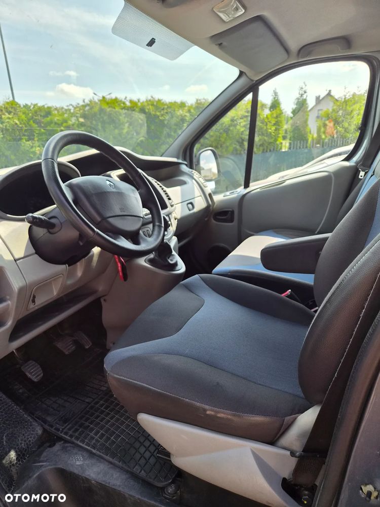 Renault Trafic - 9