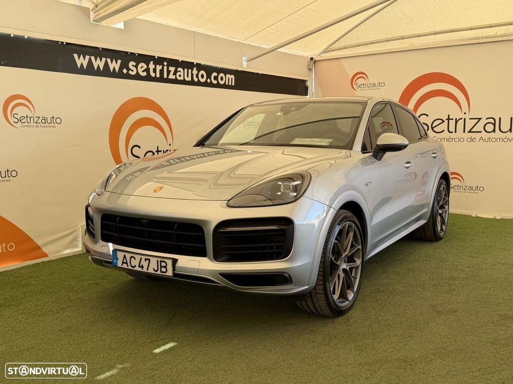 Porsche Cayenne Coupé E-Hybrid - 2