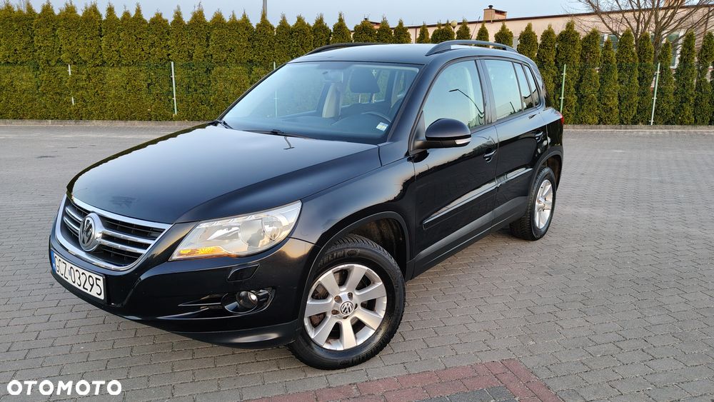 Volkswagen Tiguan 2.0 TDI DPF 4Motion BlueMotion Technology Track & Field - 32