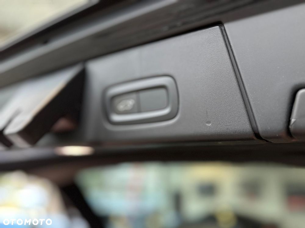 Volvo V90 D5 AWD Inscription - 16