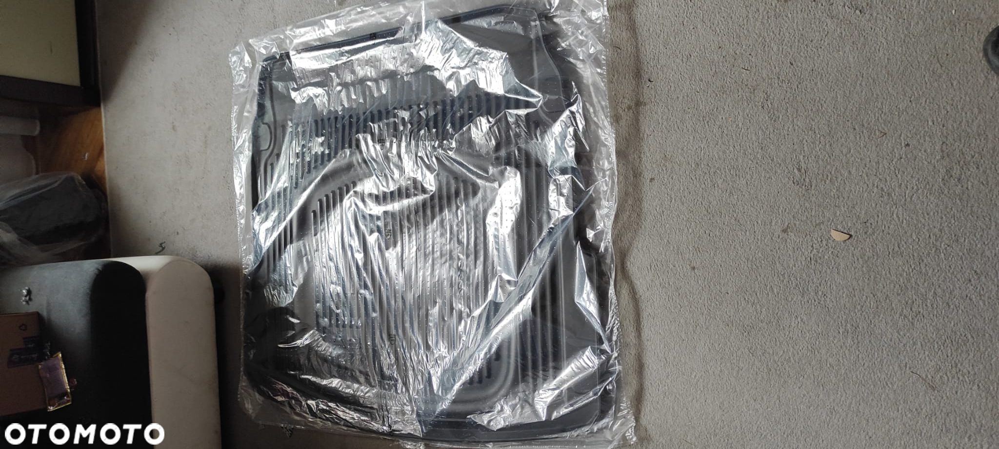 Mata bagażnika Audi A8 D4 LIFT  4H0061180B ORYGINALNA NOWA - 1