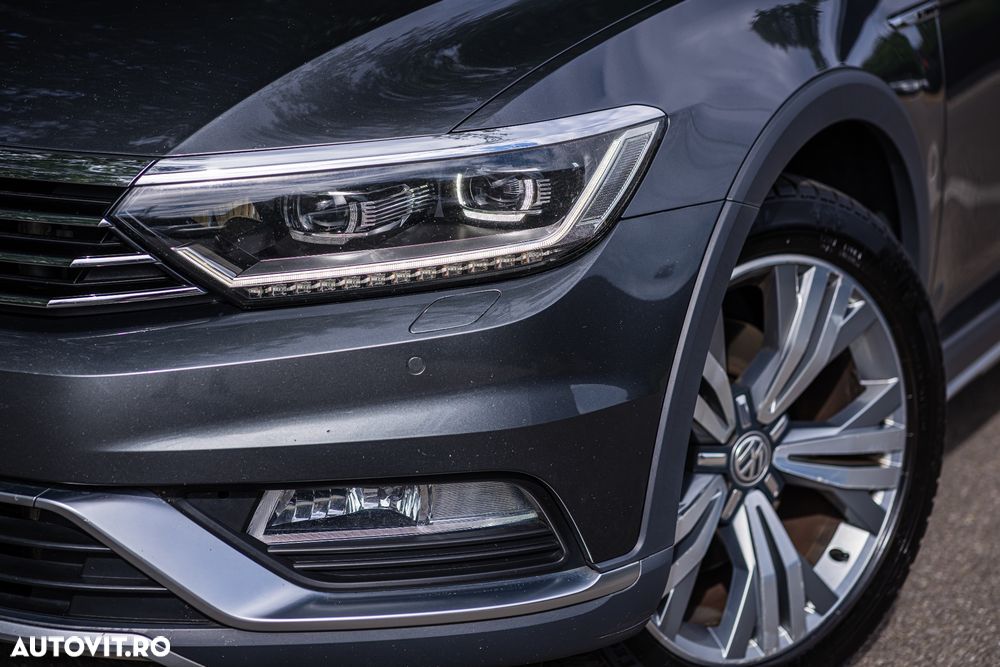 Volkswagen Passat Alltrack 2.0 TDI DSG 4Motion - 26