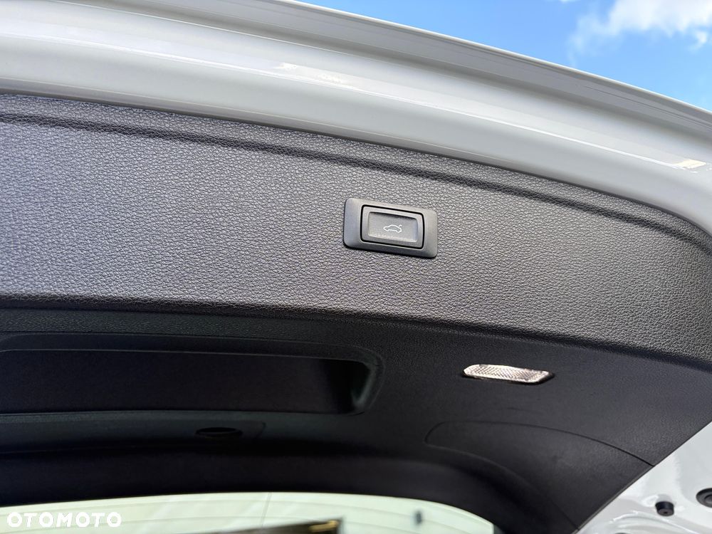 Audi Q5 35 TDI S tronic S line - 24