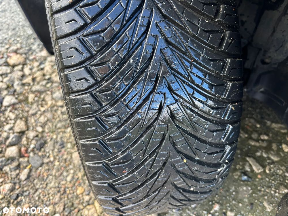 Mercedes-Benz Klasa B 200 Special Edition - 19