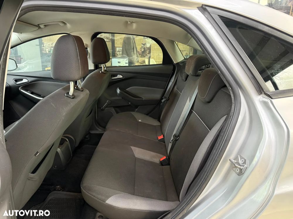 Ford Focus 1.6 TDCI DPF Trend - 22