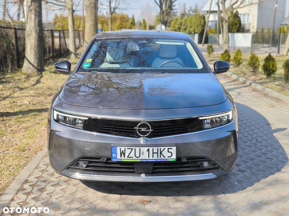 Opel Astra 1.2 Turbo Automatik Elegance - 4