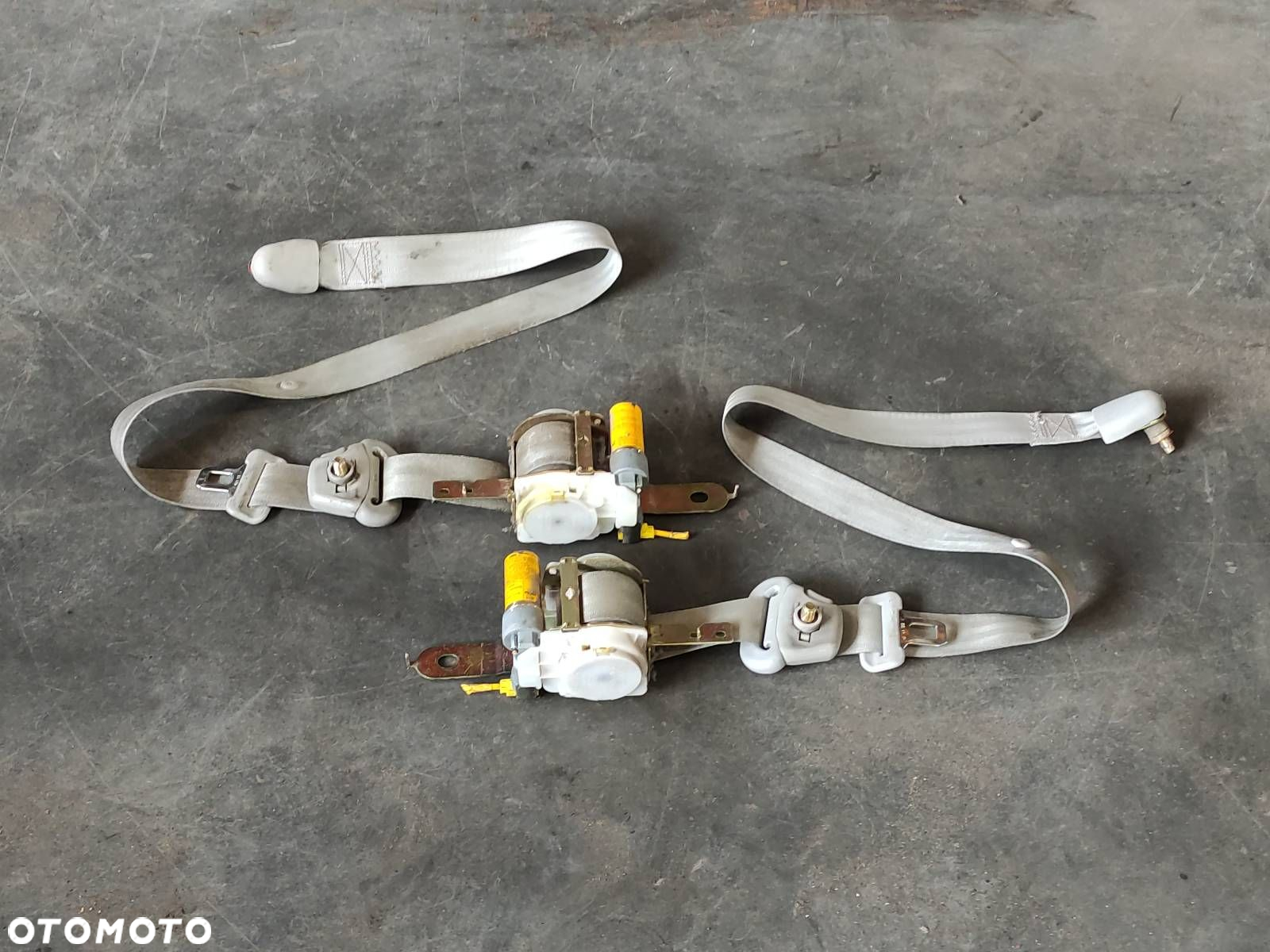 ZESTAW POSTRZAŁOWY HYUNDAI TRAJET I FL 95910-3A900 - 23