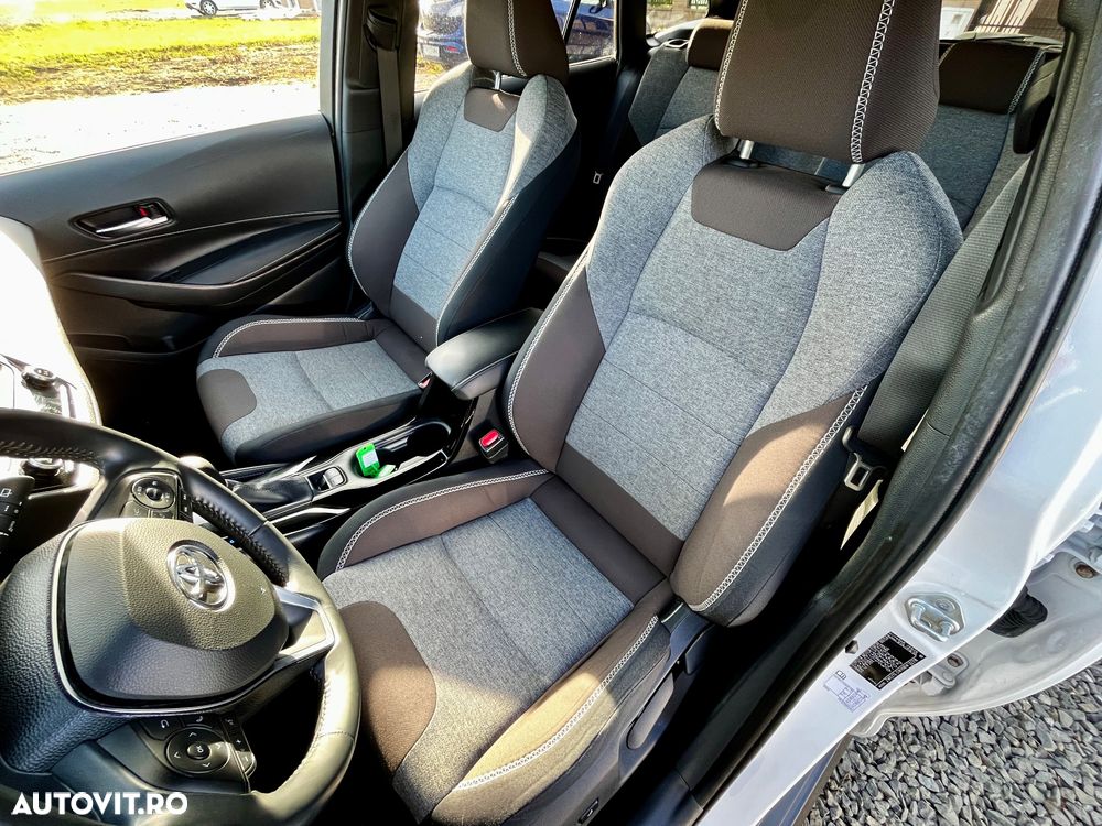 Toyota Corolla 1.8 Hybrid Club - 5