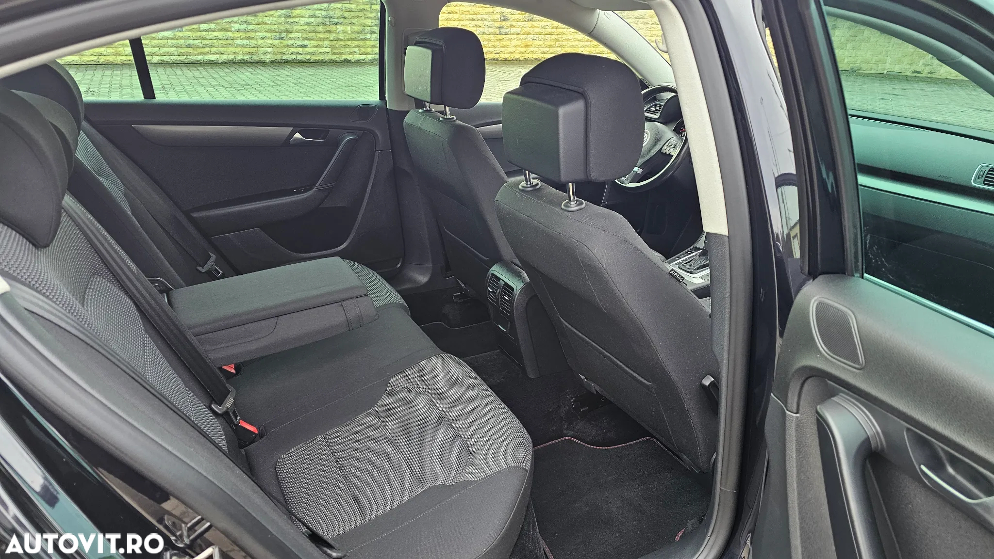 Volkswagen Passat Variant 1.8 TSI DSG Highline - 8