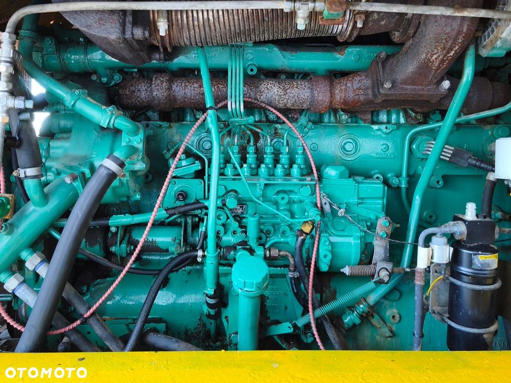 Volvo L180C - 10