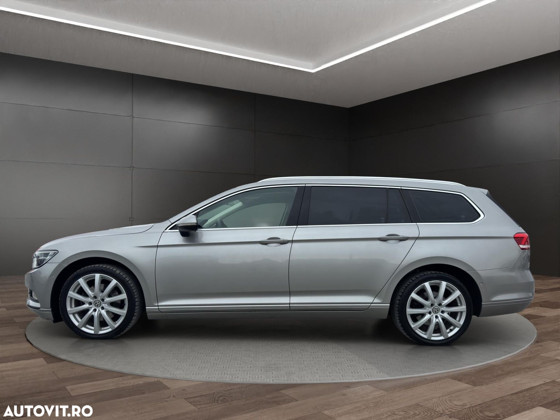 Volkswagen Passat - 18