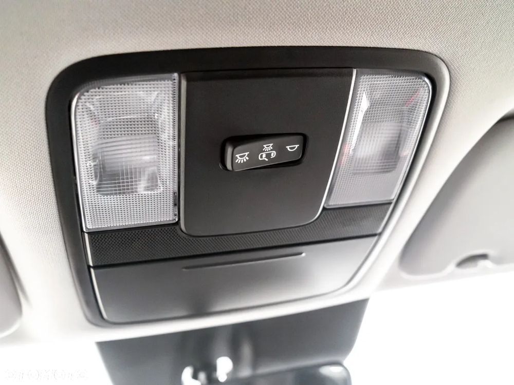 Kia XCeed 1.5 T-GDI M - 22