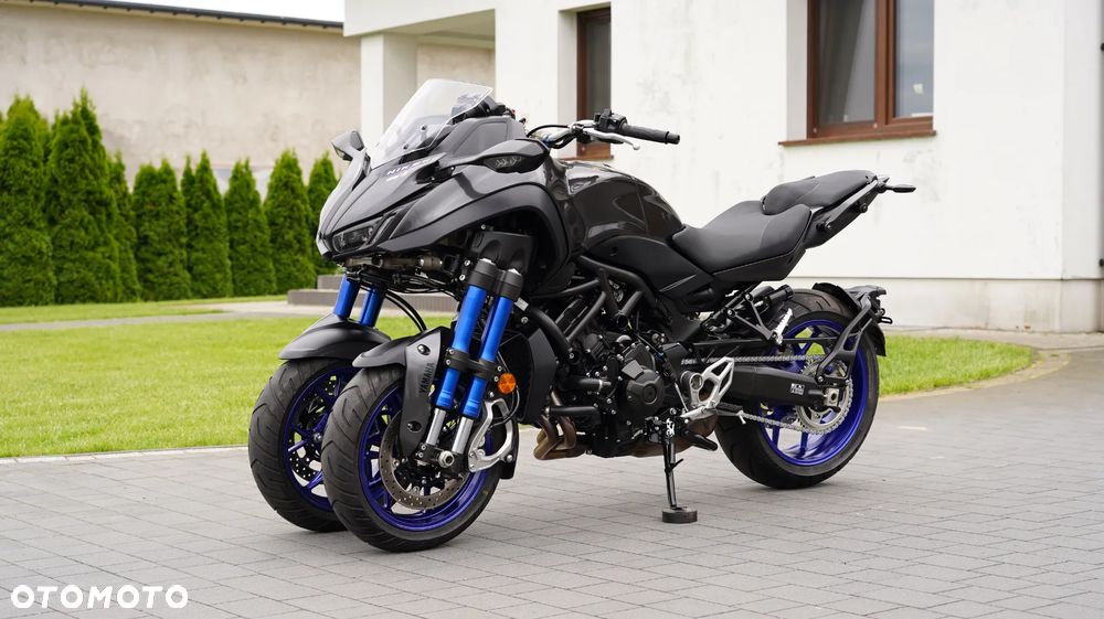 Yamaha NIKEN - 8