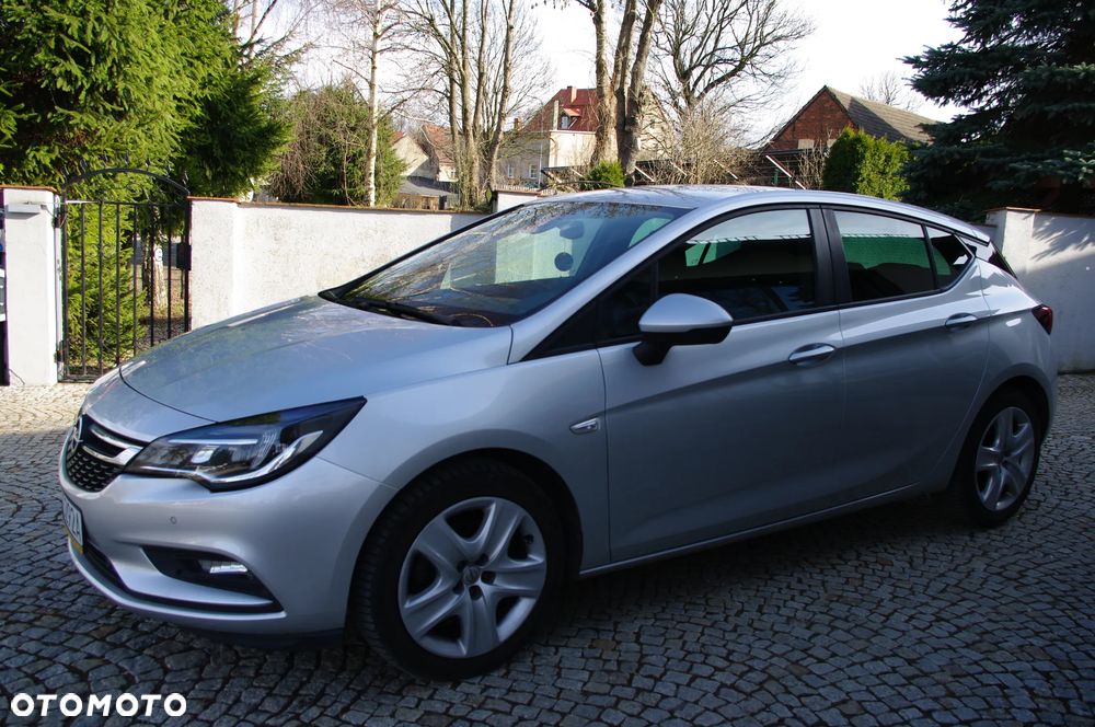 Opel Astra 1.4 T Elite S&S - 14