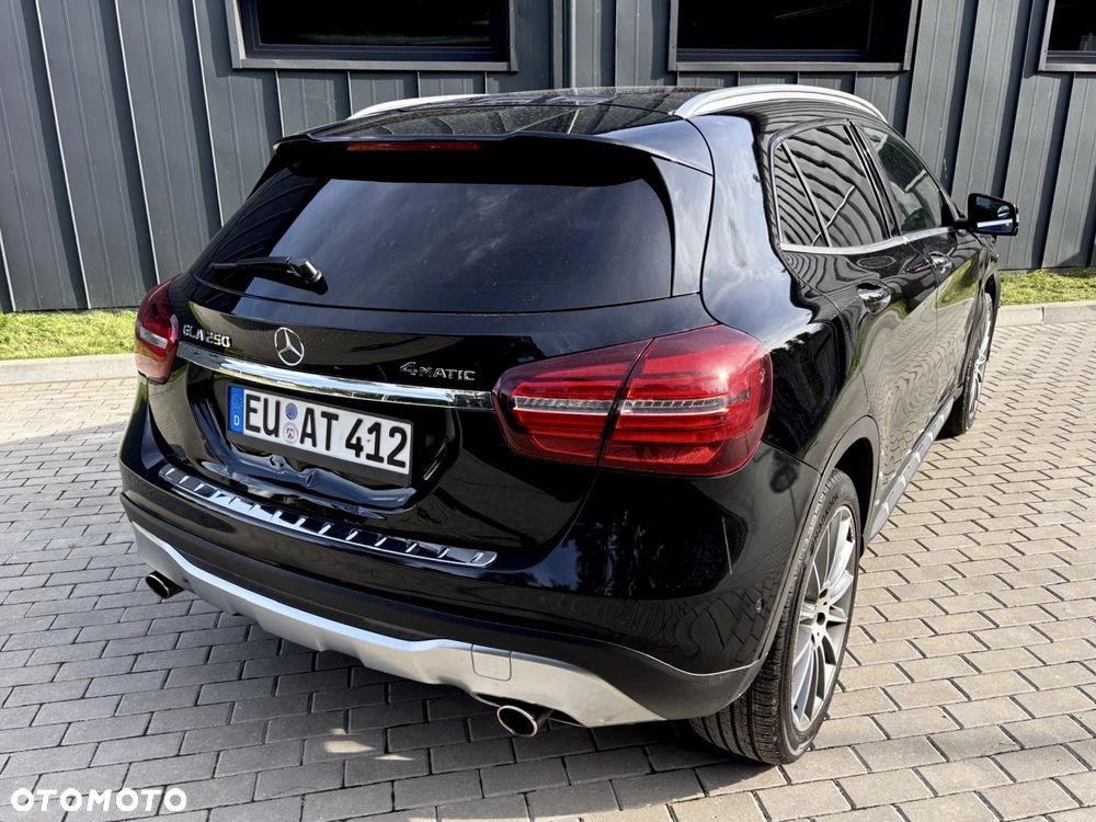 Mercedes-Benz GLA 250 4-Matic - 7
