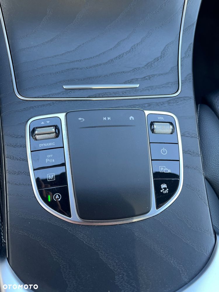 Mercedes-Benz GLC 200 d - 20