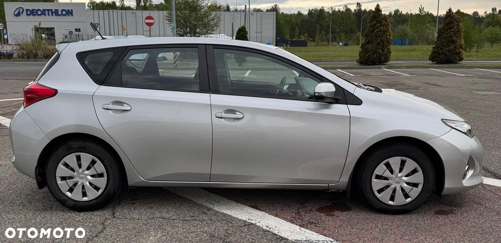 Toyota Auris 1.33 VVT-i Active - 5
