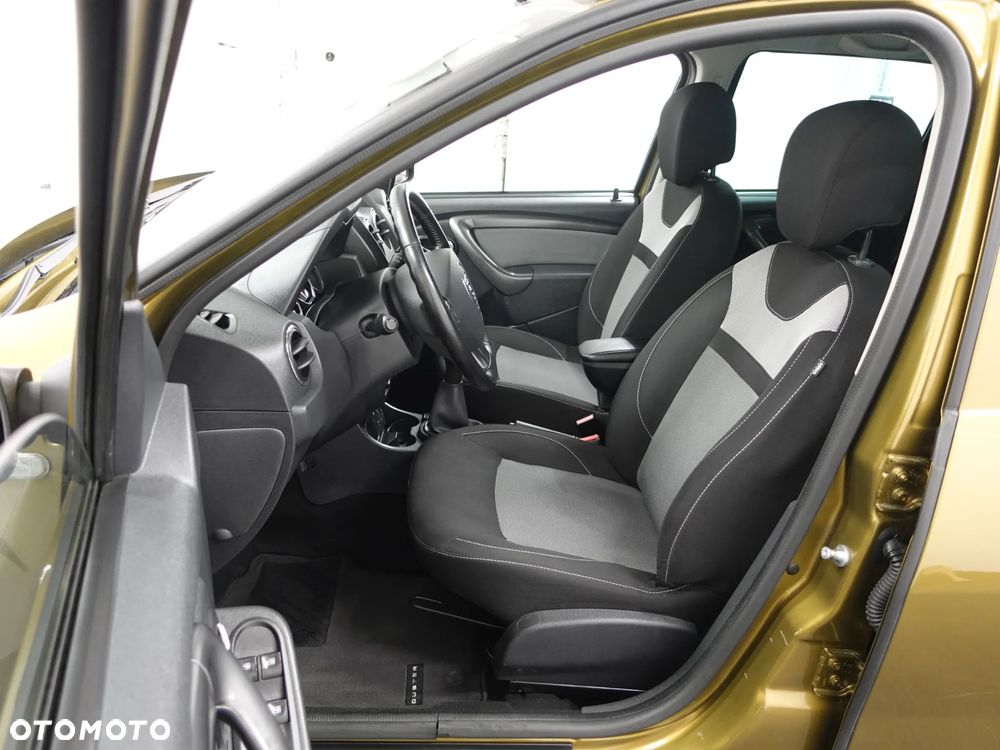 Dacia Duster SCe 115 4x2 Laureate - 21