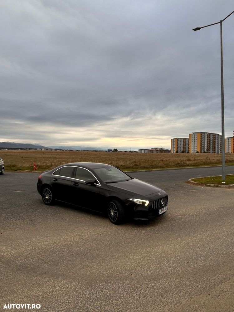 Mercedes-Benz A 180 d Sedan Aut. - 2