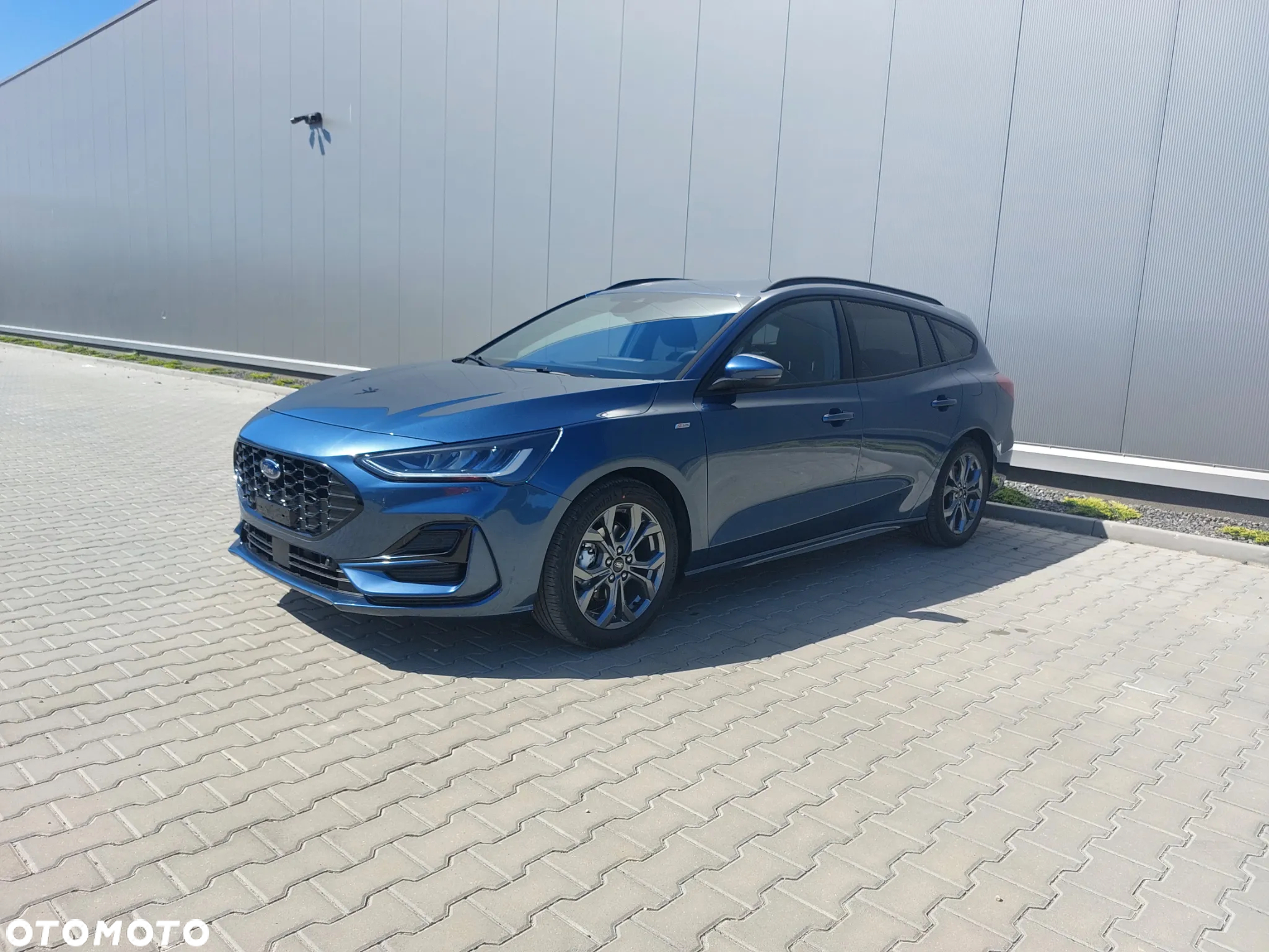 Ford Focus 1.0 EcoBoost mHEV ST-Line X - 4