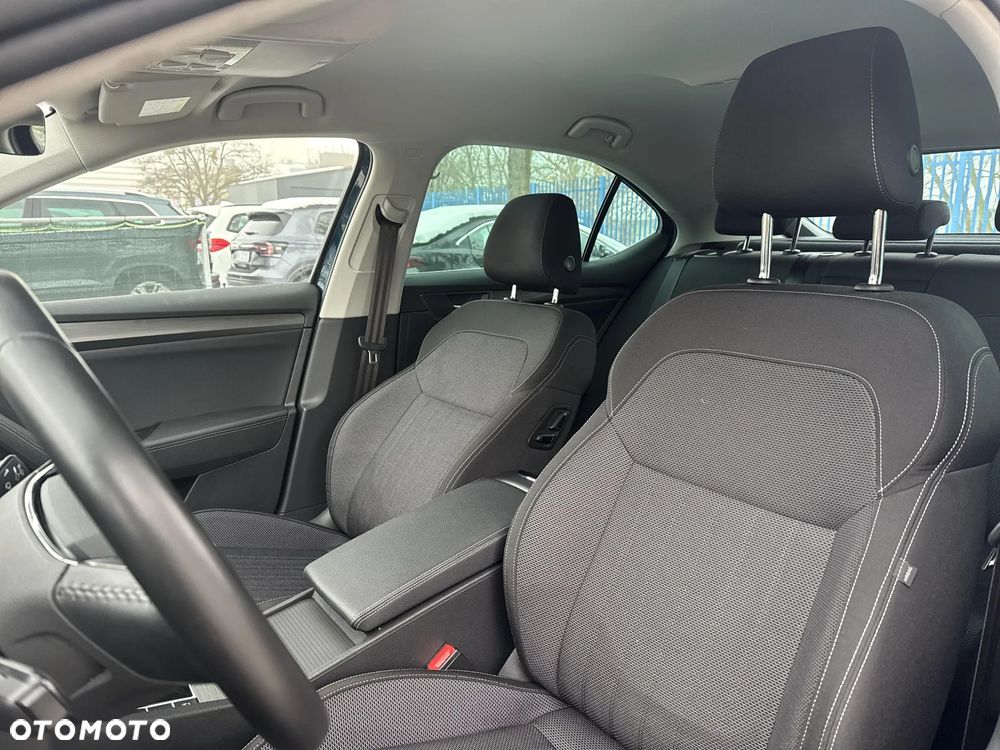 Skoda Superb 2.0 TDI SCR Style DSG - 12