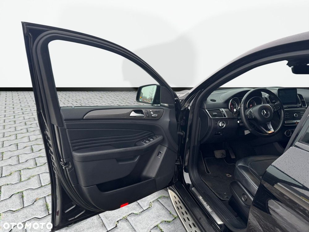 Mercedes-Benz GLE 500 4-Matic 9G-TRONIC - 11