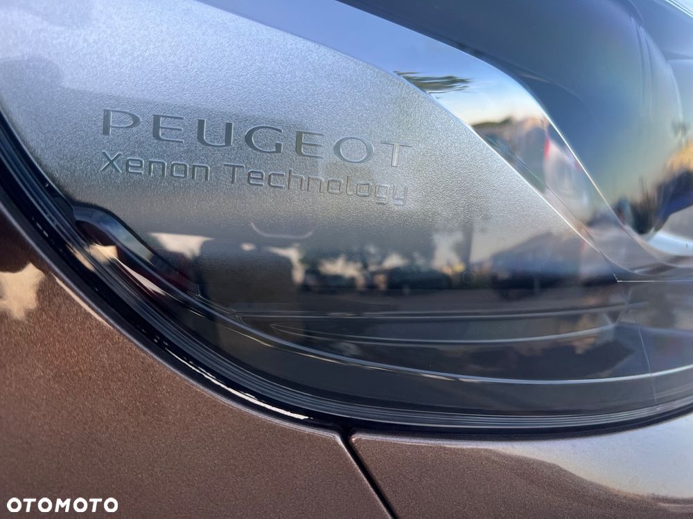 Peugeot Traveller L3 2.0 EAT8 Business VIP - 29