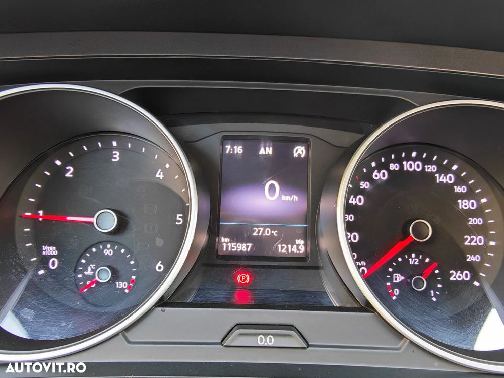 Volkswagen Tiguan 1.6 TDI SCR Comfortline - 8