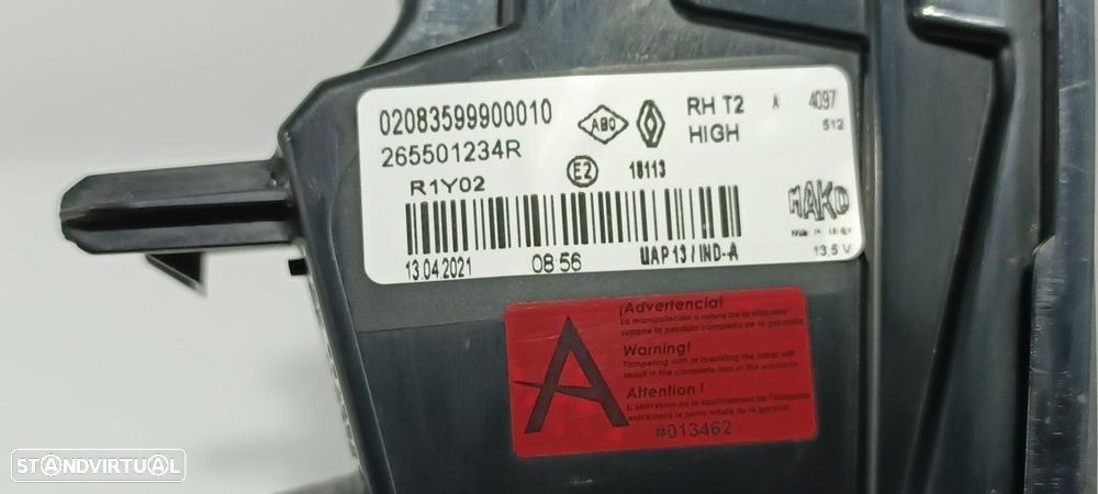 FAROLIM TRASEIRO DIREITO RENAULT CAPTUR II EDITION ONE - 2