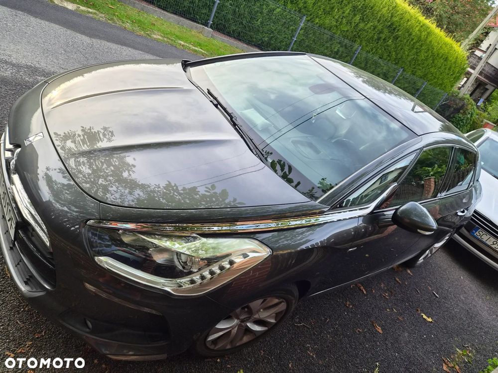 Citroën DS5