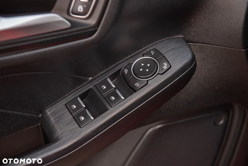 Ford Kuga 2.5 Duratec FHEV ST-LINE X - 16