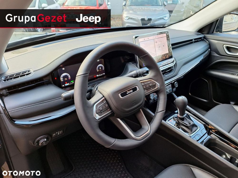 Jeep Compass - 8