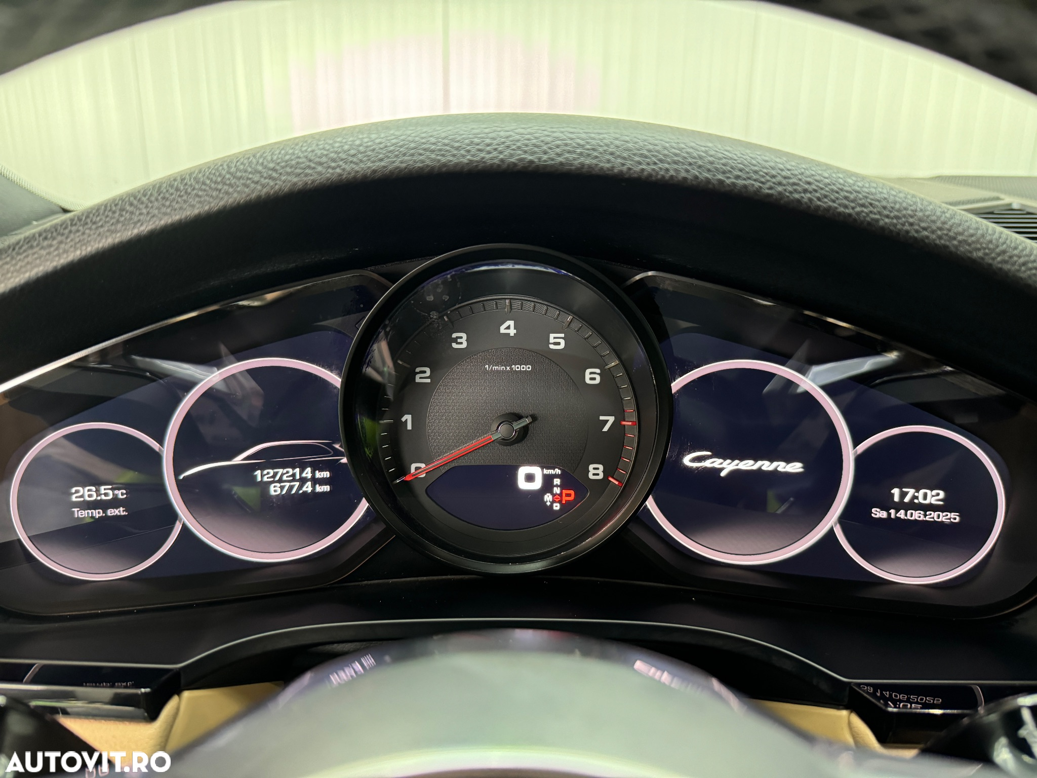 Porsche Cayenne Standard - 12
