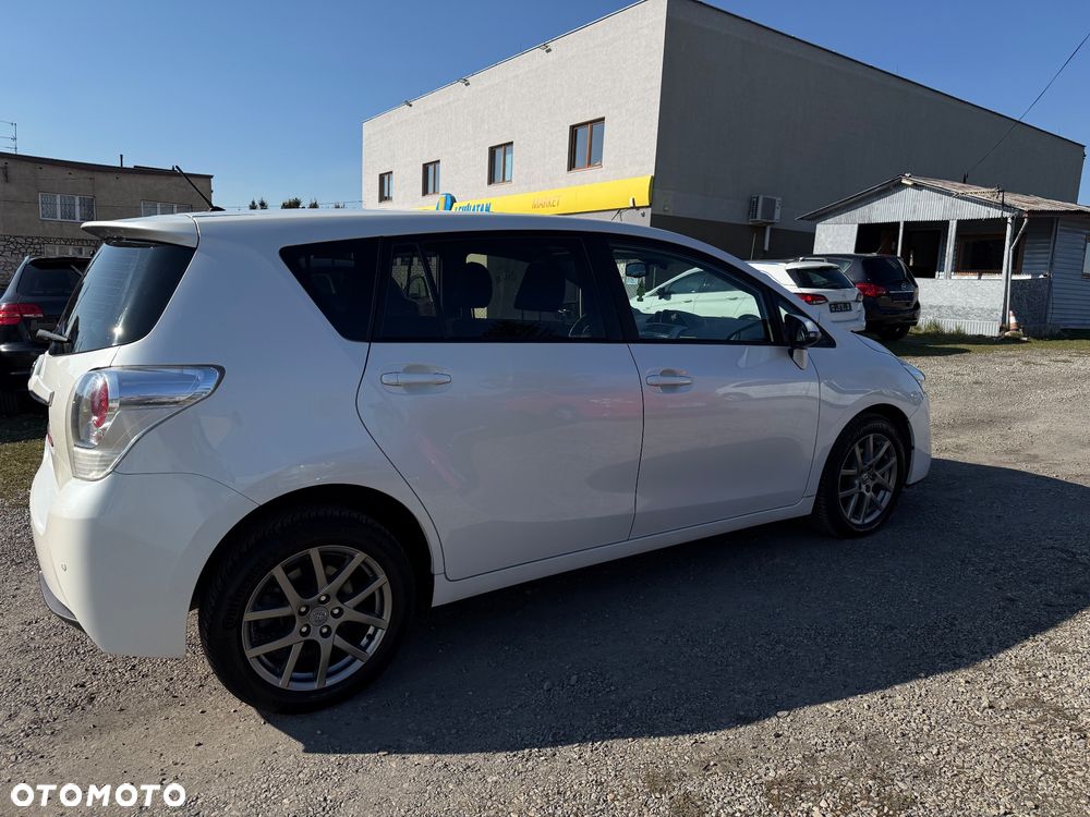 Toyota Verso 2.0 D-4D Prestige 7os - 7