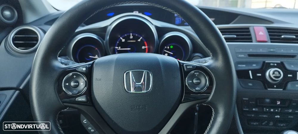 Honda Civic Tourer 1.6 i-DTEC Executive Navi - 10