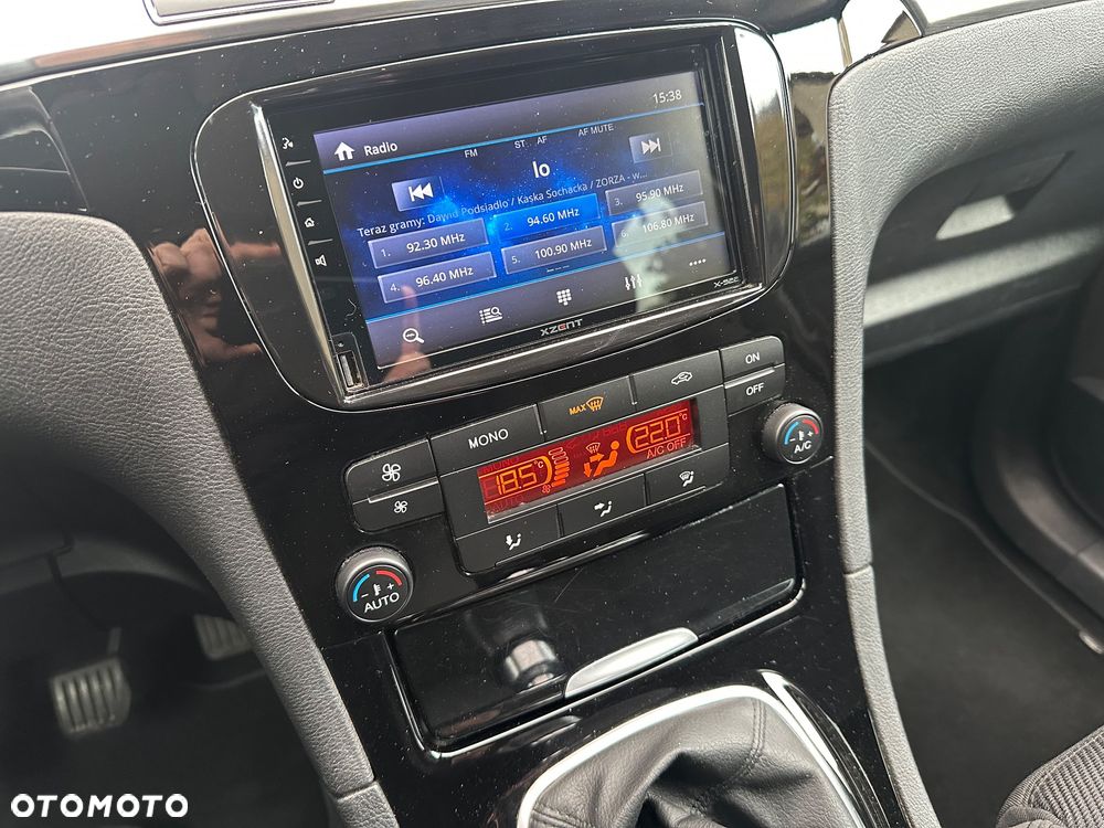 Ford S-Max 2.0 TDCi DPF Titanium - 14