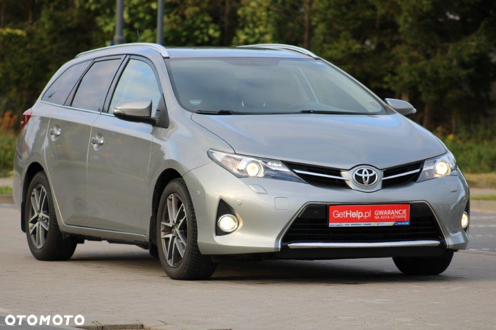 Toyota Auris 1.6 Valvematic Executive - 36