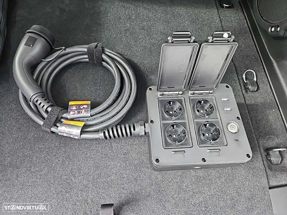 Jeep Wrangler Unlimited 2.0 TG 4xe Sahara - 29