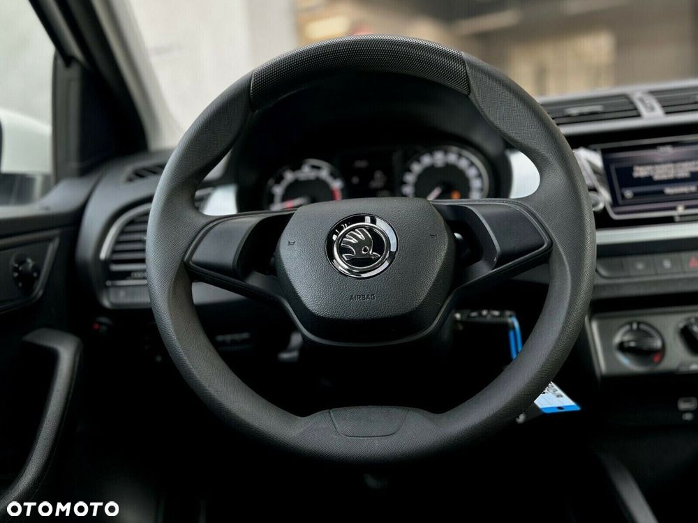 Skoda Fabia 1.0 TSI Ambition - 12