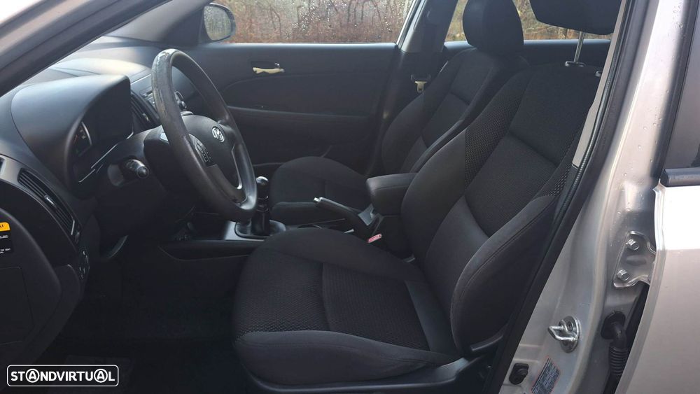 Hyundai i30 CW 1.4 CVVT Blue Comfort - 20