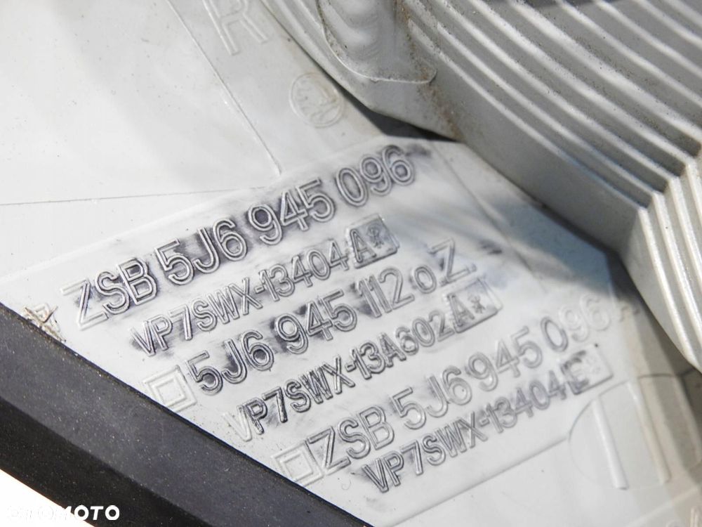 LAMPA PRAWY TYŁ SKODA FABIA II KOMBI 5J6945112 5J6945096A - 5