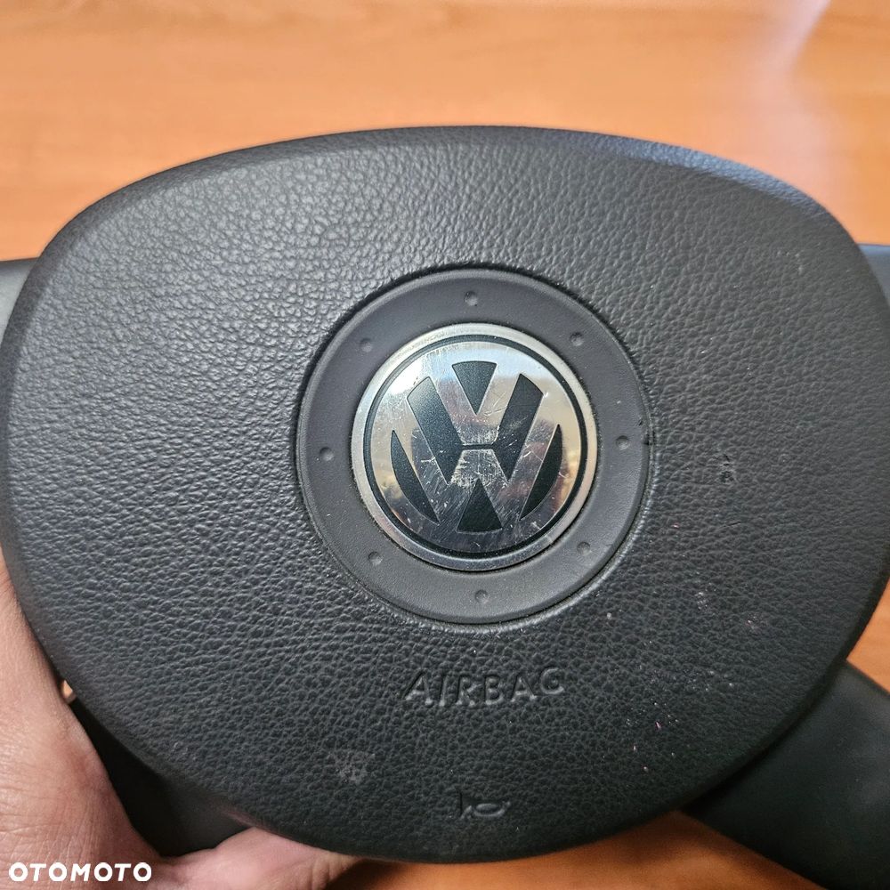 Kierownica Volkswagen Passat B6 - 5