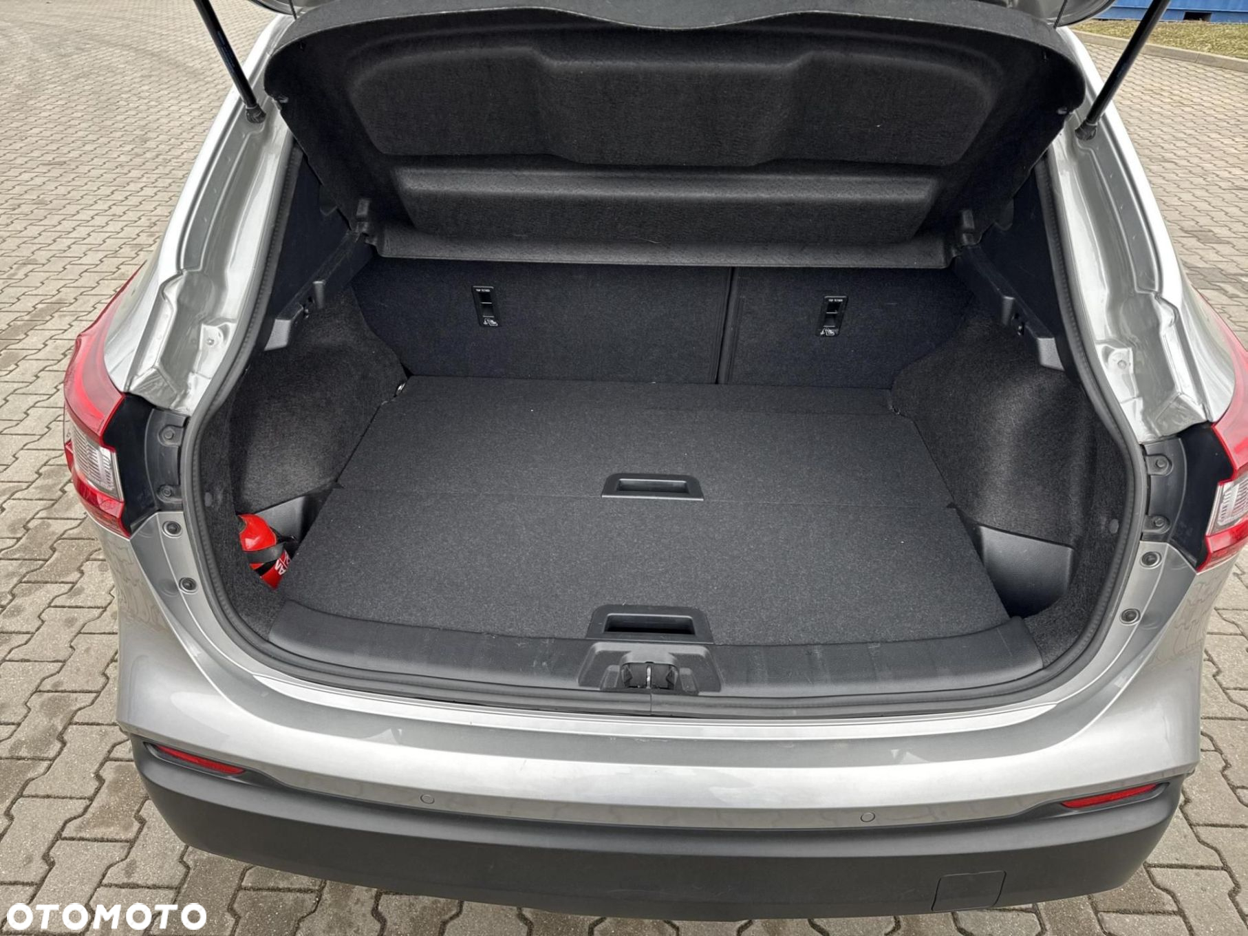 Nissan Qashqai 1.3 DIG-T N-Connecta - 9