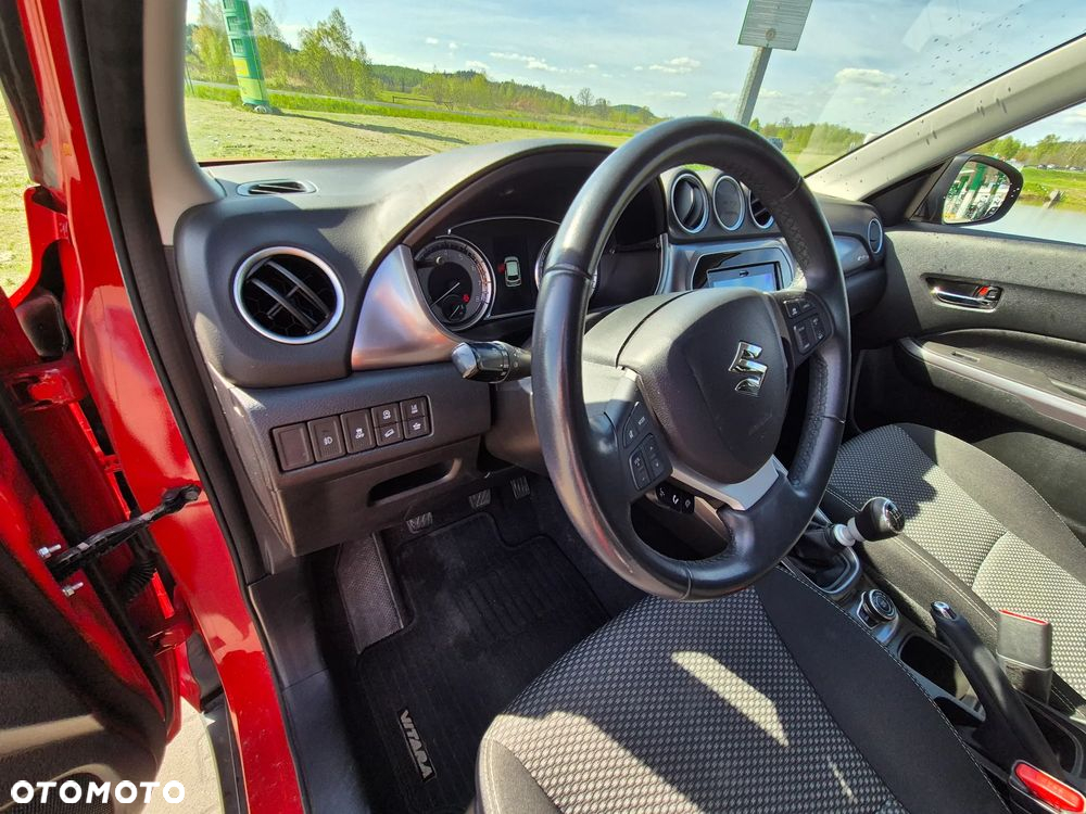 Suzuki Vitara - 7