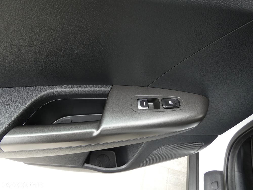 Kia Sportage 1.6 GDI Business Line 2WD - 33